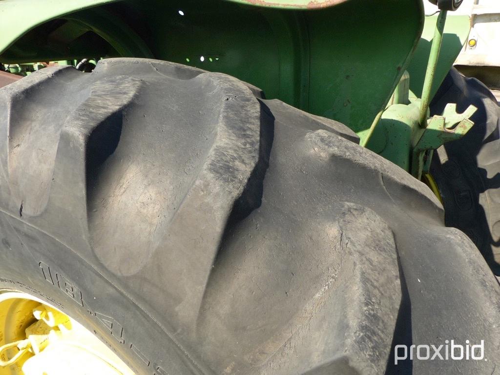 John Deere 4020 Tractor