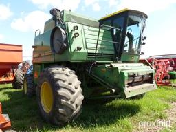 John Deere 8820 Turbo Combine (4WD, 4500 Hours)