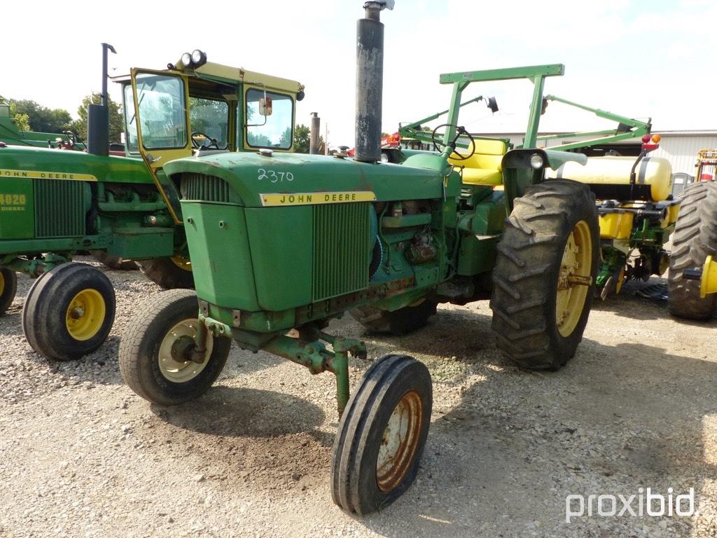 John Deere 4320 Tractor