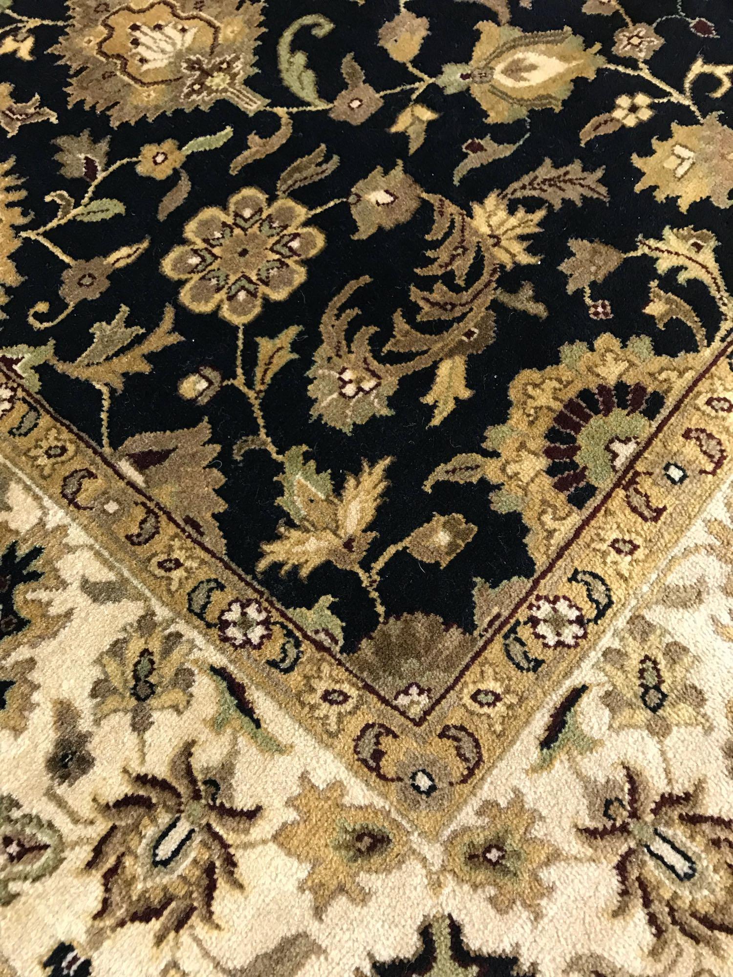 8.5' X 6' Tabriz Area Rug
