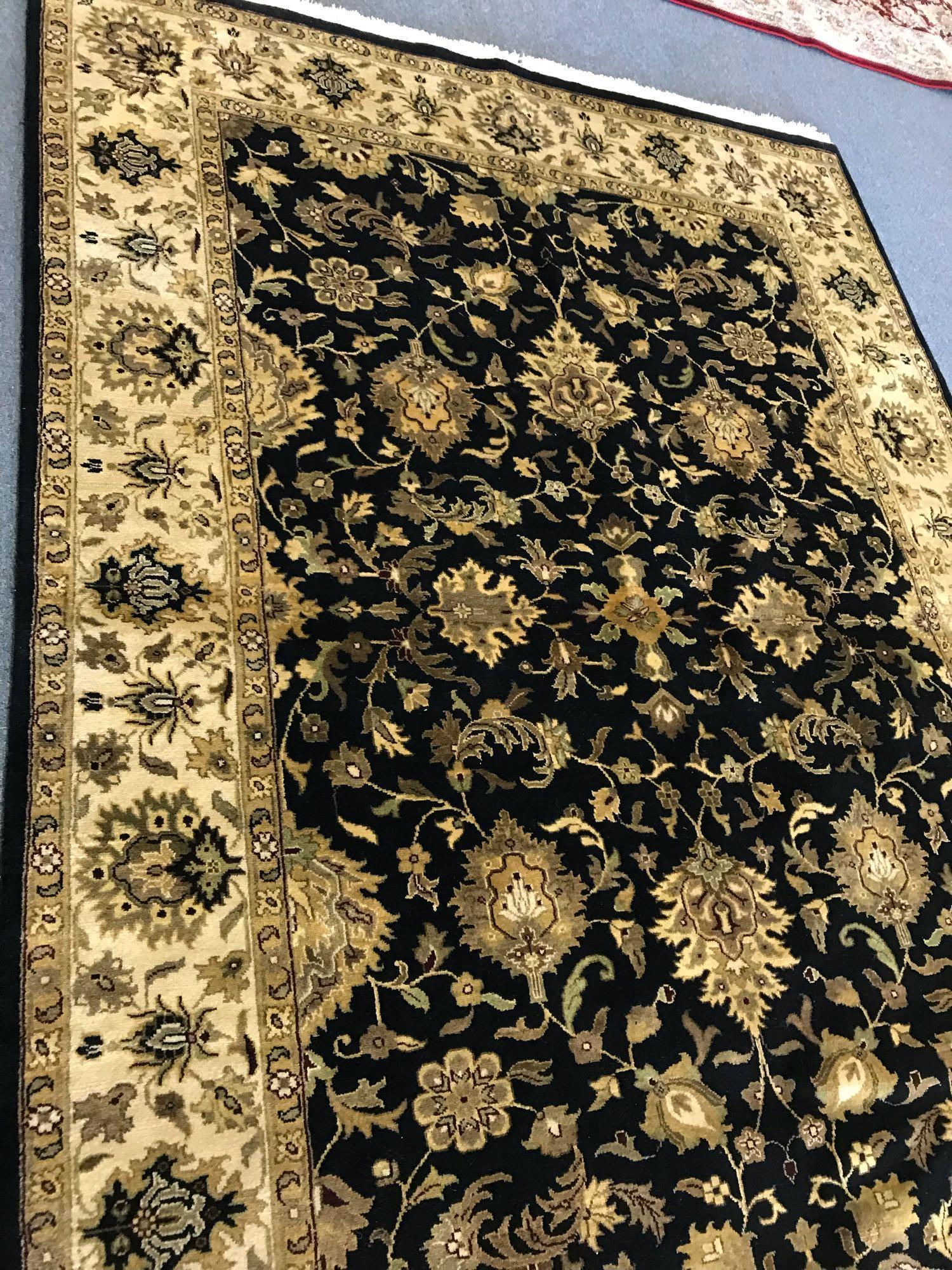 8.5' X 6' Tabriz Area Rug
