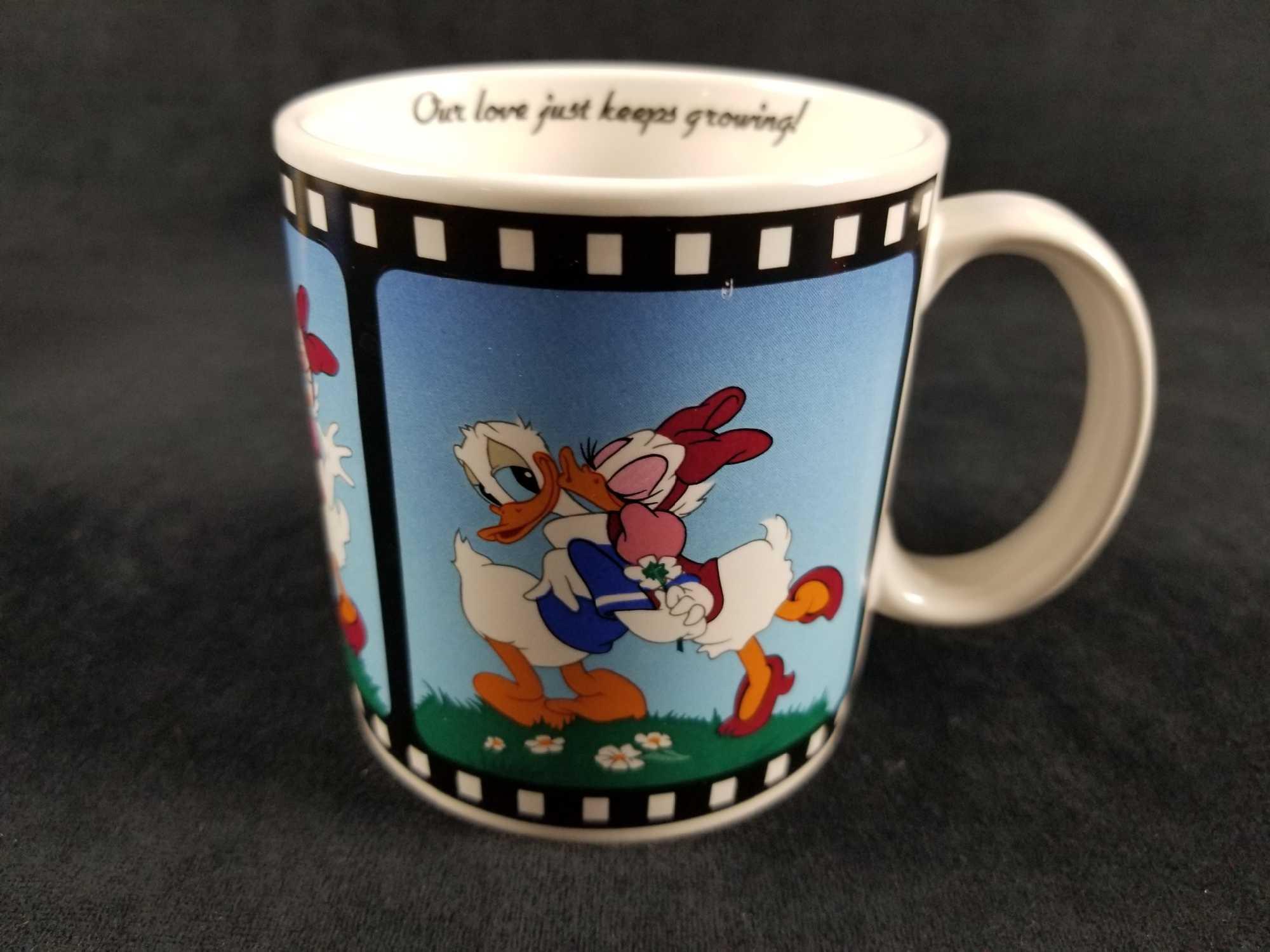 1988 Vintage Donald And Daisy Movie Frame Coffe Mug