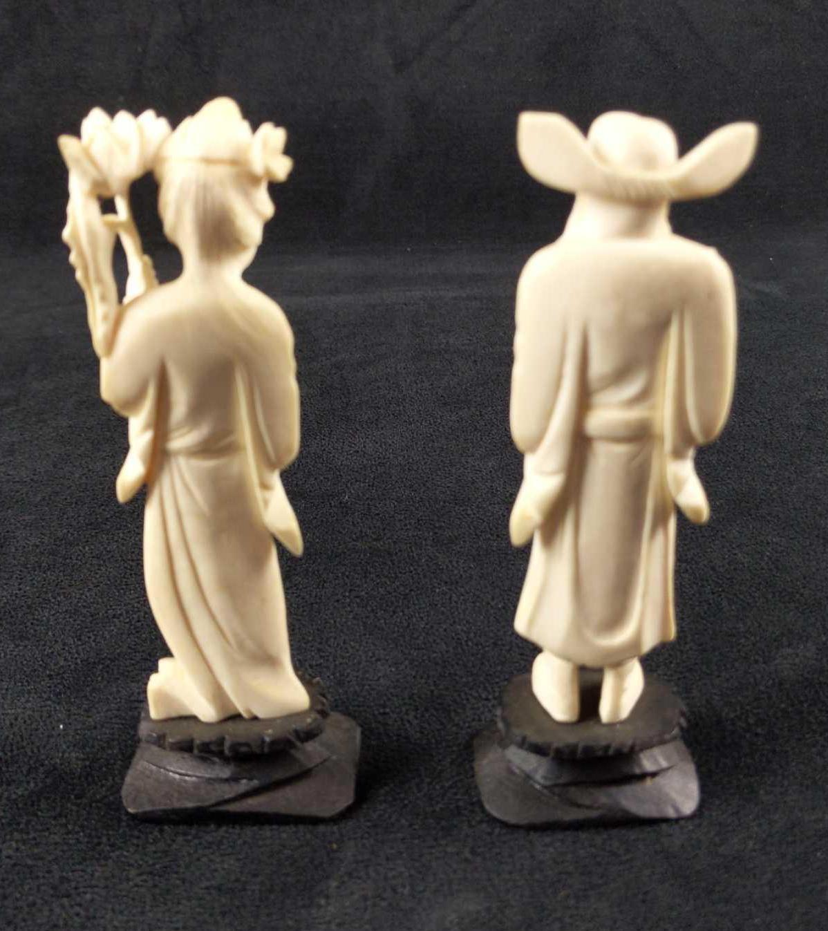 White Resin Figurines Shou Kwan Yin And Lu Xing