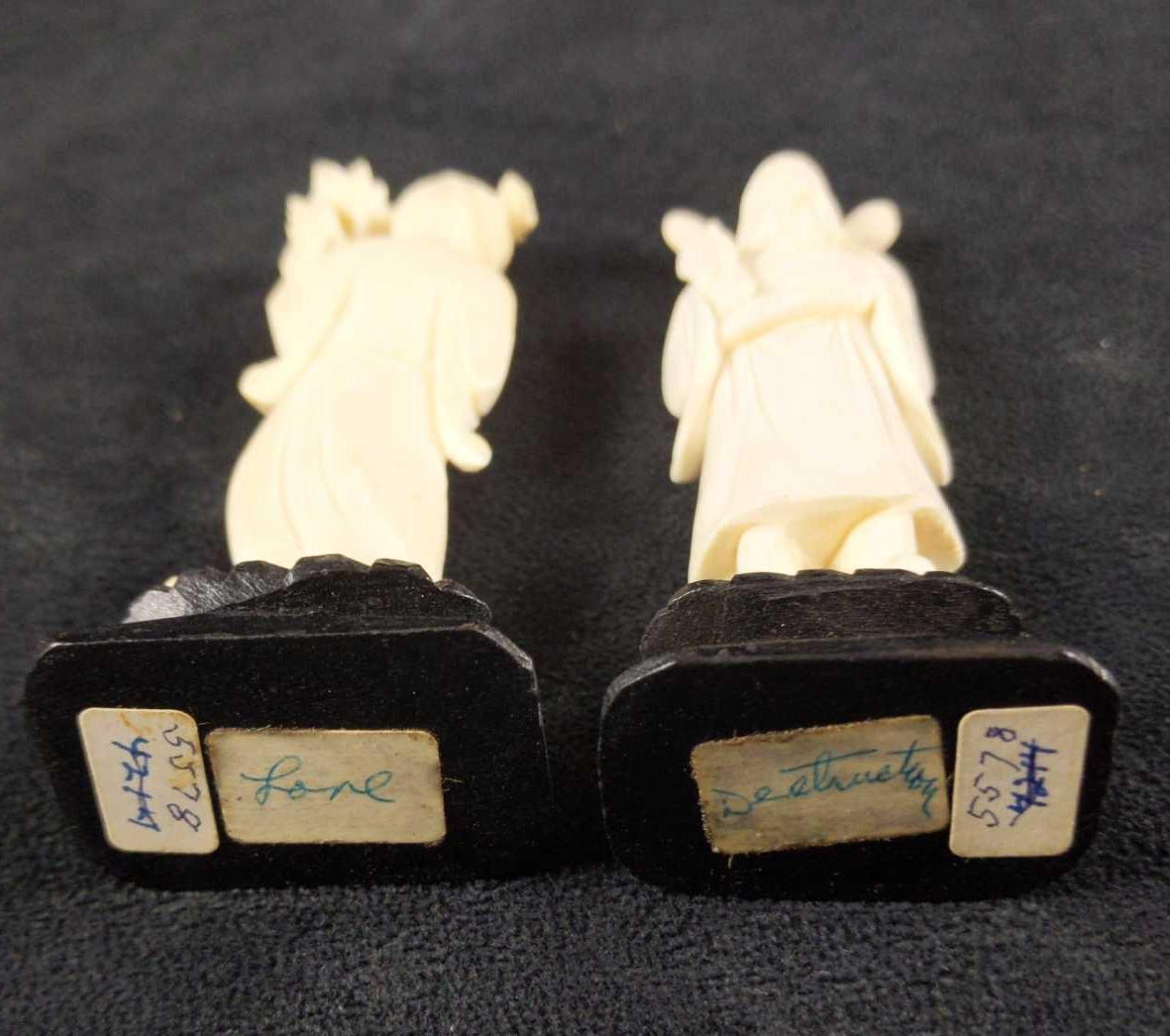 White Resin Figurines Shou Kwan Yin And Lu Xing