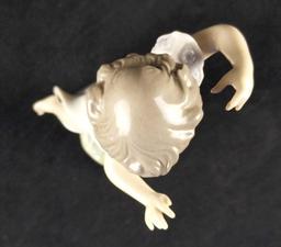 Retired Porcelain Lladro Violets Time Of Innocence