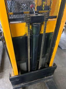 Big Joe Electric Pallet Jack