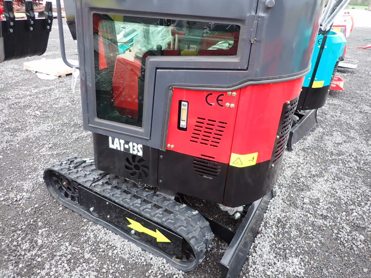 Lanty 135 Mini Excavator