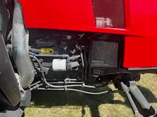 2020 MASSEY FERGUSON 5711 DYNA-4