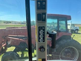 2020 MASSEY FERGUSON 5711 DYNA-4