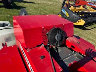 2022 MASSEY FERGUSON HESSTON 1840 CLASS 1 SQUARE BALER