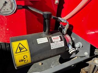 2022 MASSEY FERGUSON HESSTON 1840 CLASS 1 SQUARE BALER