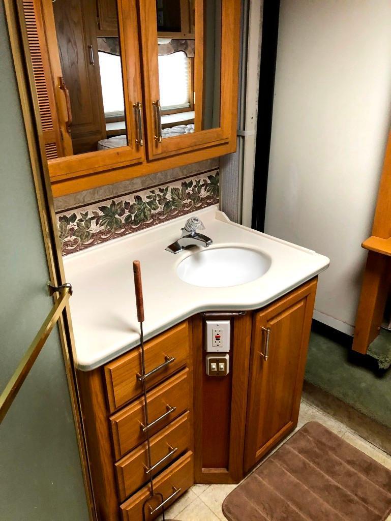 1998 Avion Travel Trailer 5th Wheel