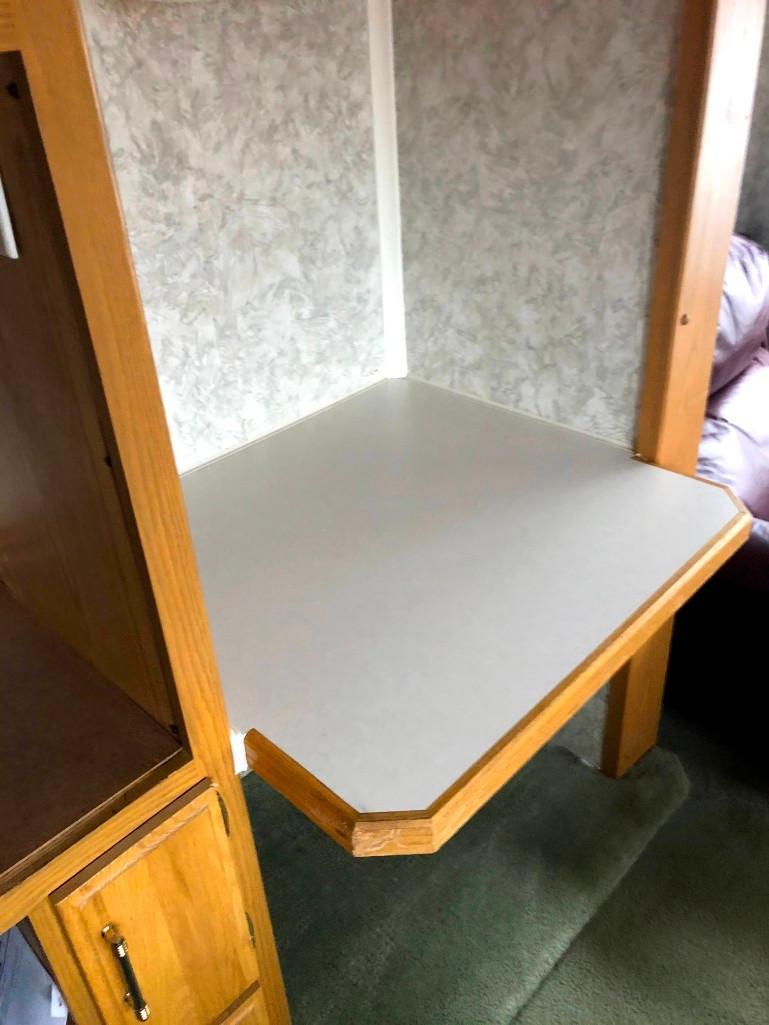 1998 Avion Travel Trailer 5th Wheel
