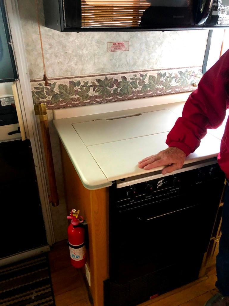 1998 Avion Travel Trailer 5th Wheel