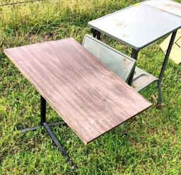 2 Stands