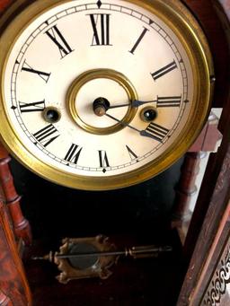 Mantle Clock