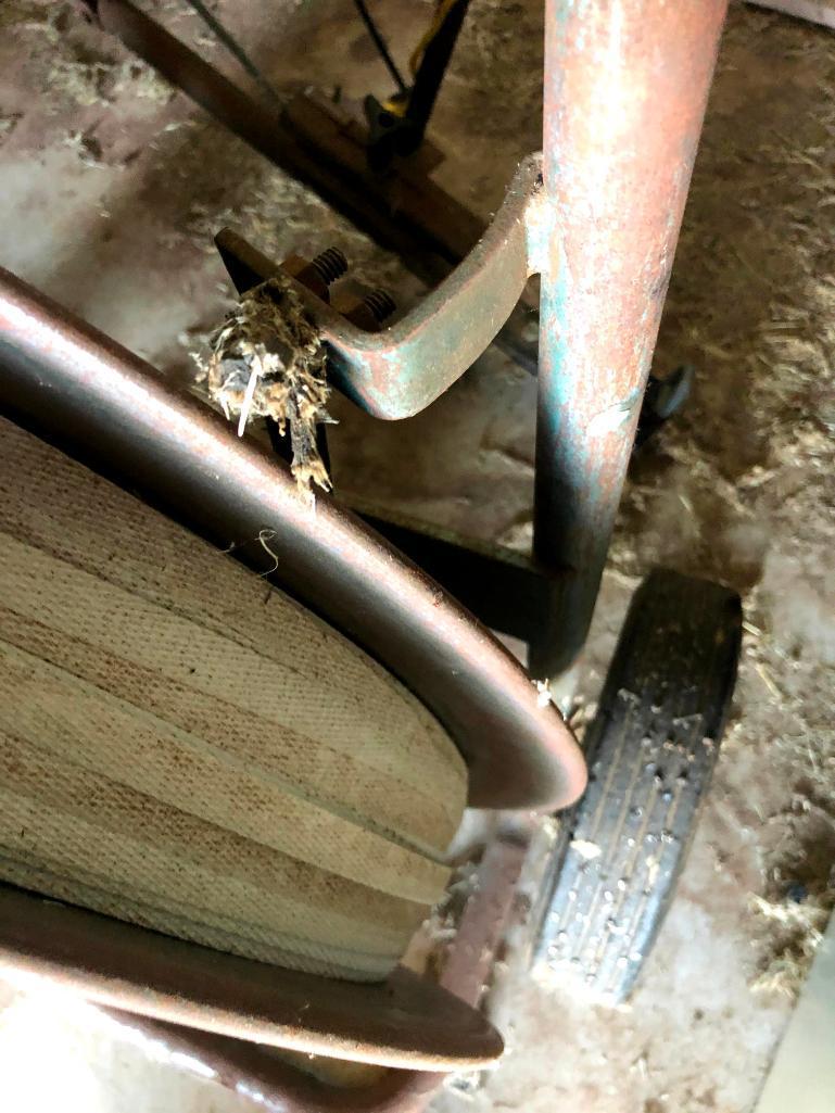 Strap Machine