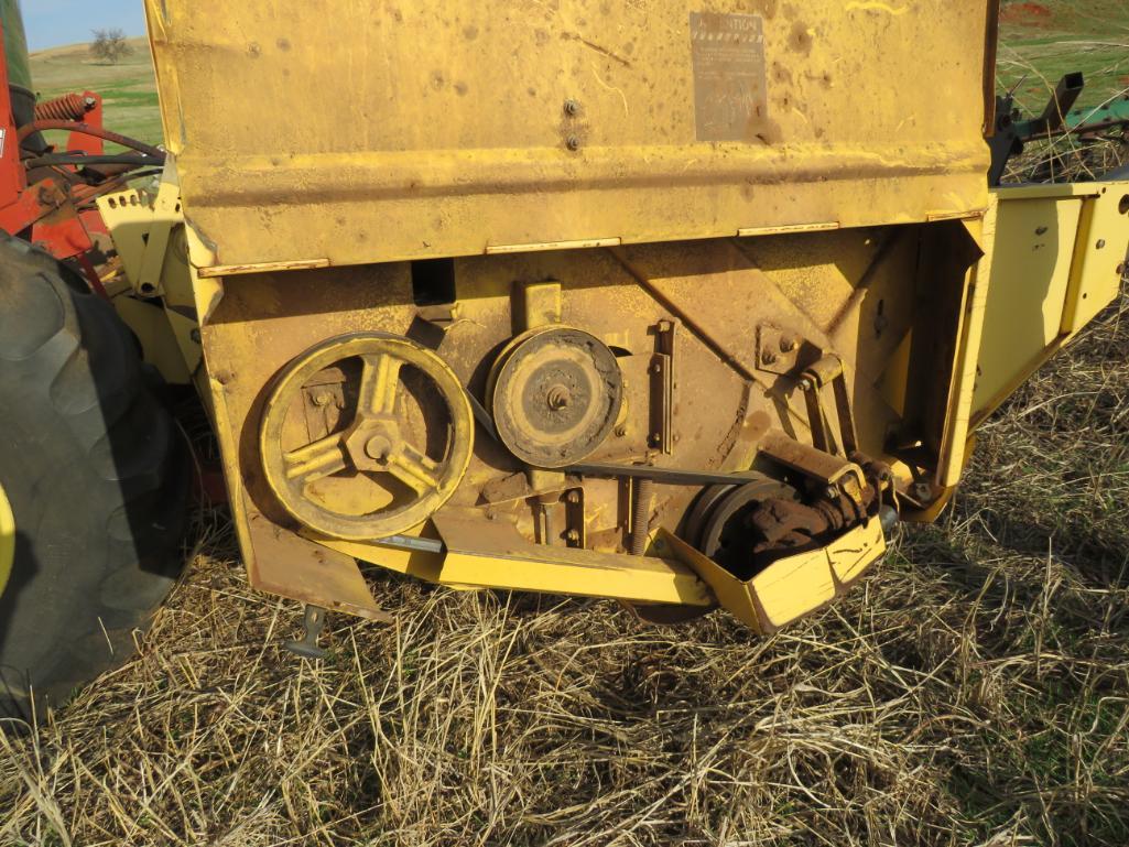 New Holland 2550 Self-Propelled, Swather