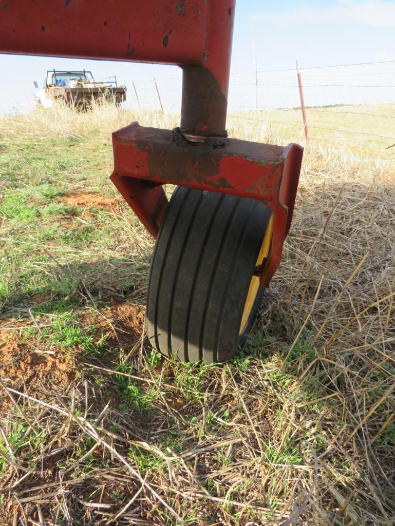 New Holland 2550 Self-Propelled, Swather