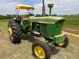 John Deere 4010