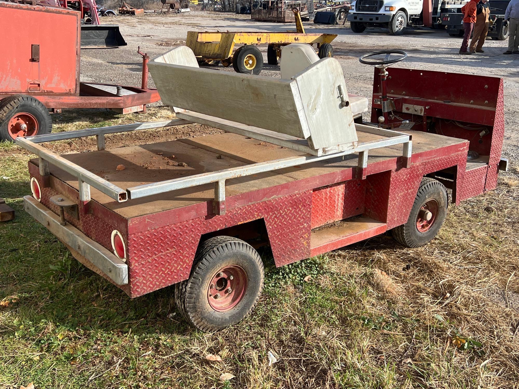 Nordco Marketeer Utility Cart with Charger