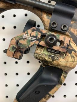 Hoyt ZR200 MT Sport Bow with Carolina Archery Sight