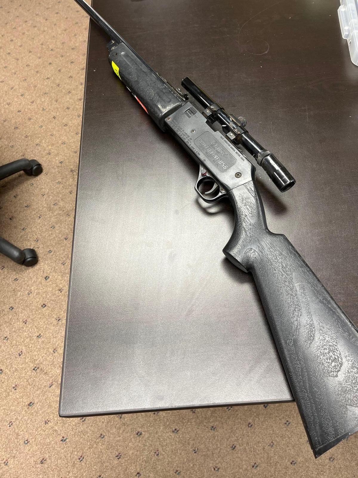 Daisy Eagle .177 cal BB gun with scope