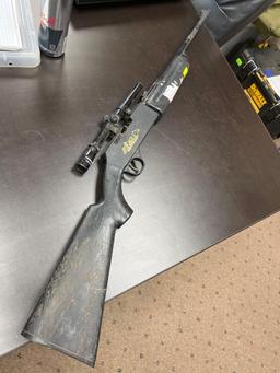 Daisy Eagle .177 cal BB gun with scope