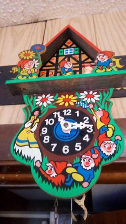 small cuckoo clock