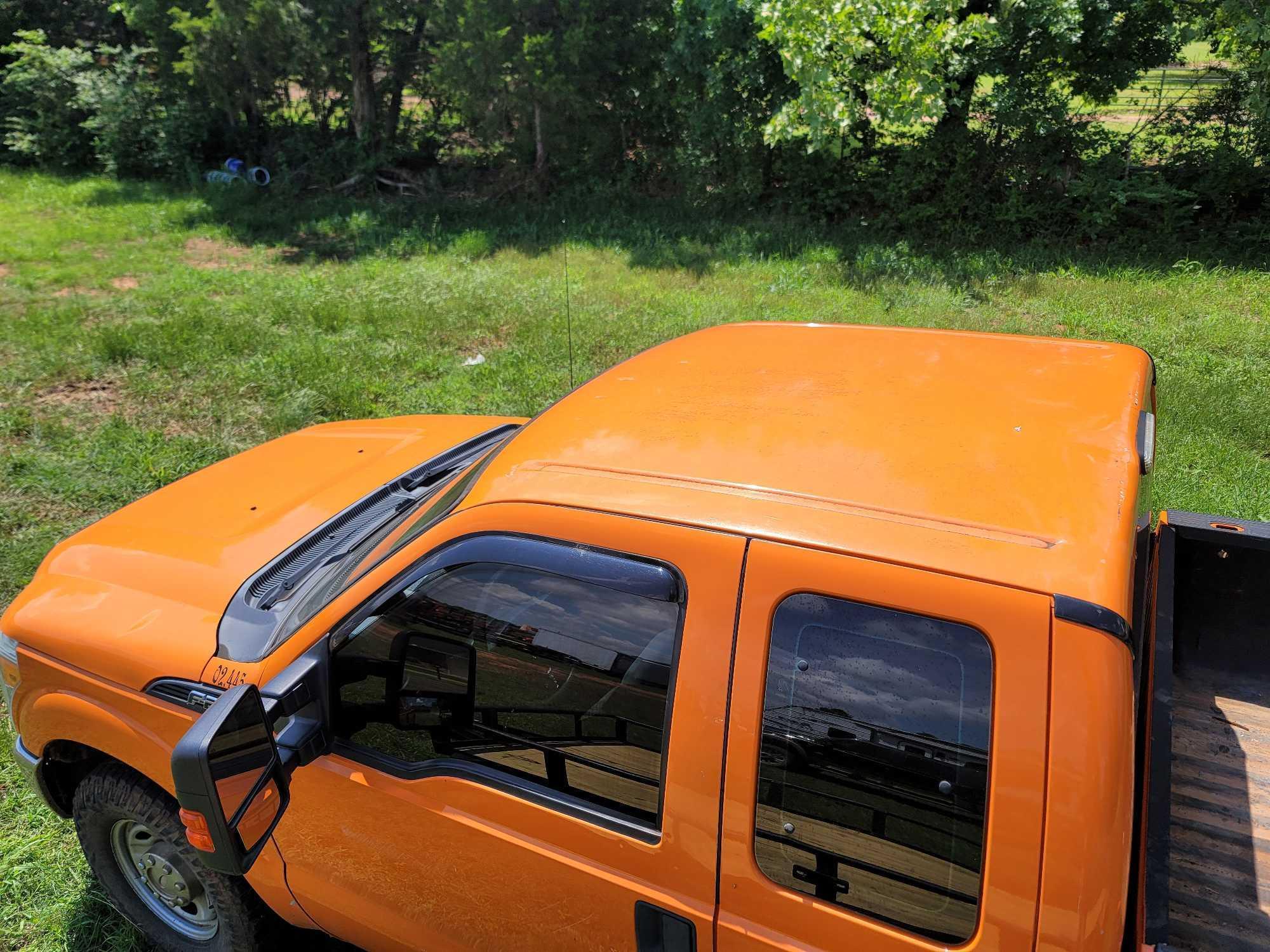 2013 Ford f250 2 wheel dr 254,406 miles