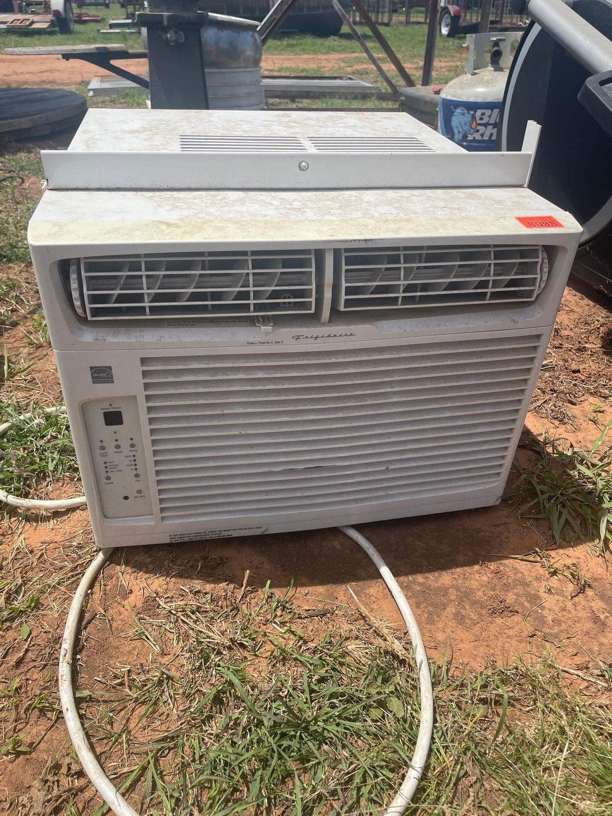 AC window unit