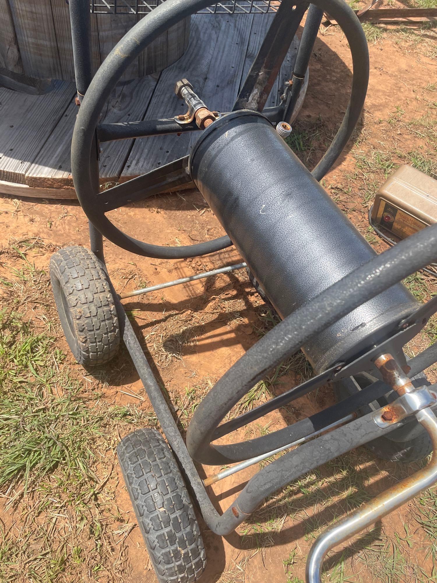 Garden hose reel on wheels