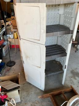 Storage cabinet