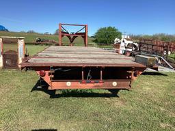 Gooseneck trailer