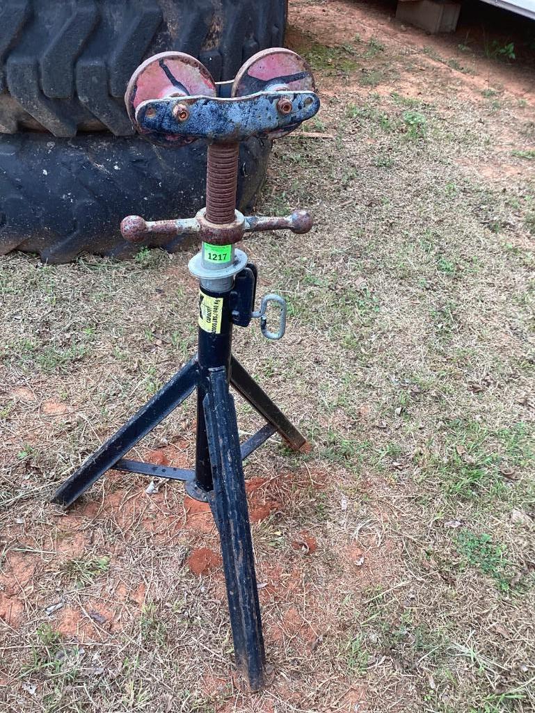 Pipe Stand