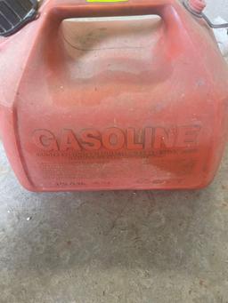 2 gas cans