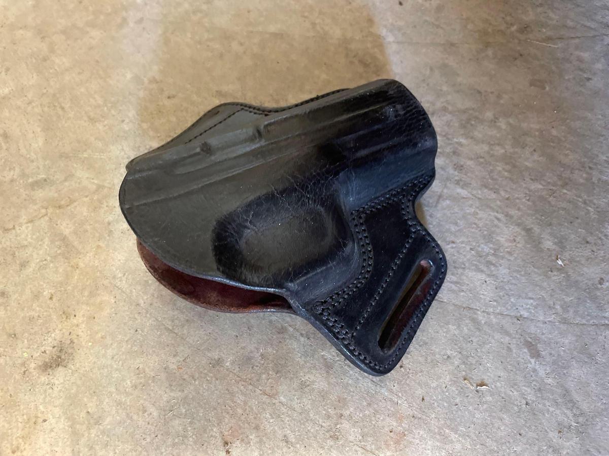 belt pistol holster