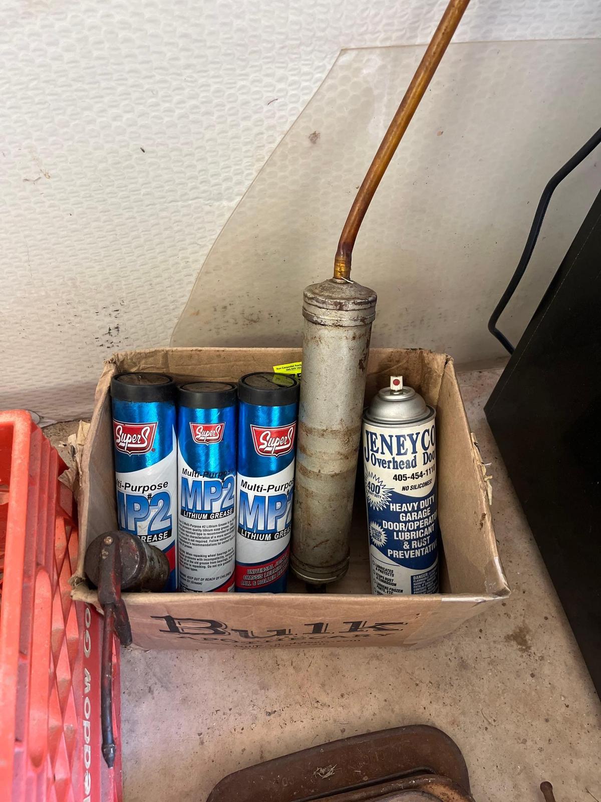 grease gun, grease, garage door lubricant