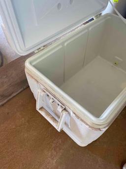 igloo ice chest