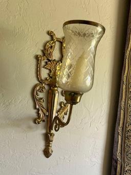 Wall sconce