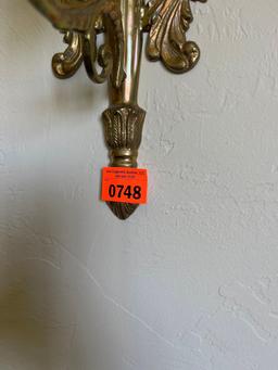 Wall sconce