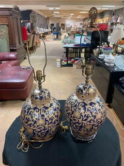 Set of 2 Vintage Oriental Style Ceramic Table Lamps