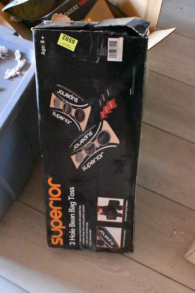 3 hole bean bag toss game