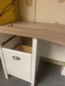corner desk