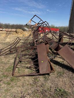 Scrap metal Must bring help to load
