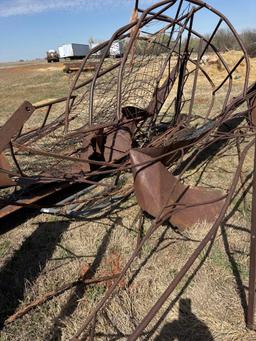 Scrap metal Must bring help to load