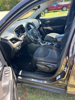 A- 2017 Jeep Cherokee