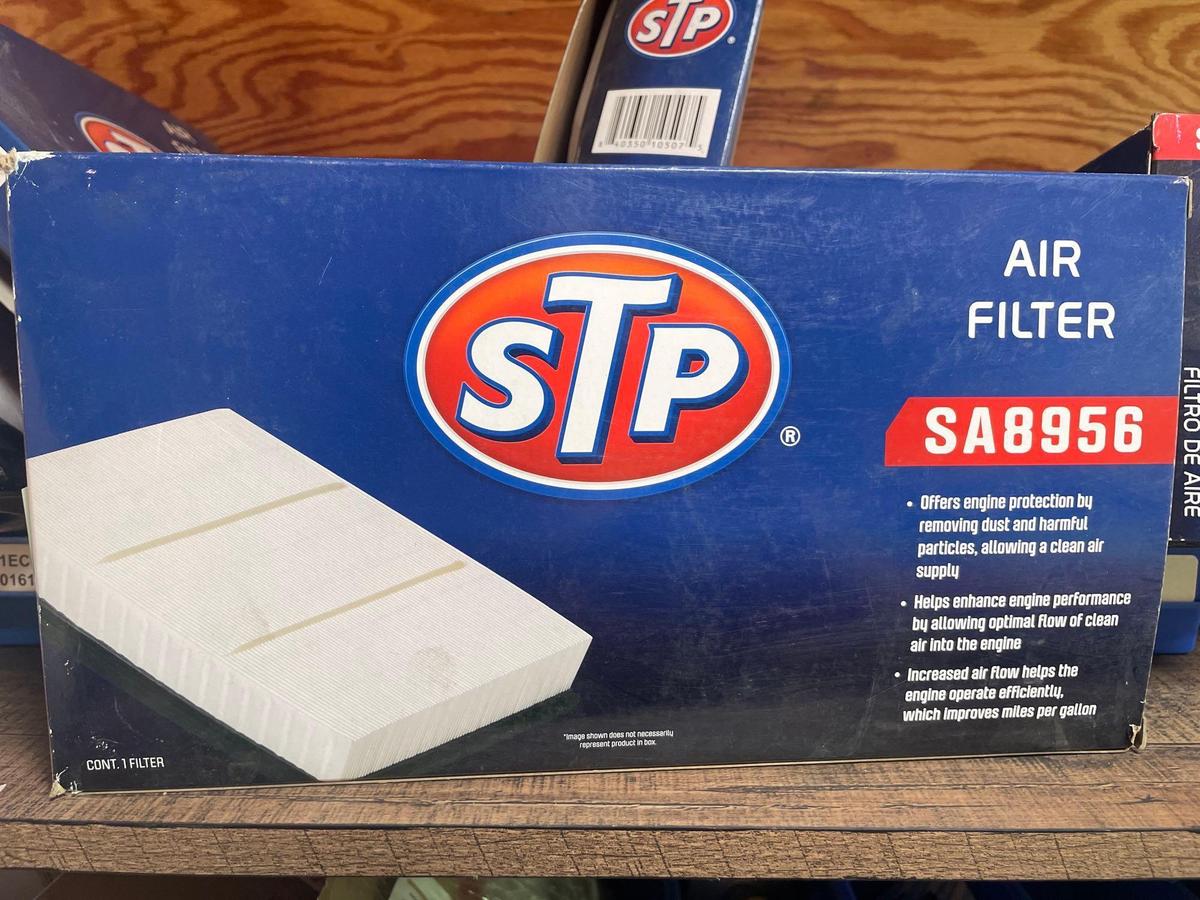 R - STP air filter SA8956