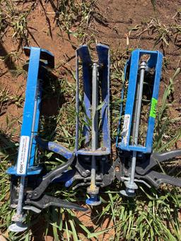 I - epoxy guns
