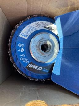 I - Gemini flap disc 4-1/2in X 5/8-11